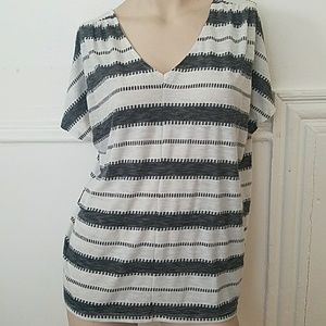 Old Navy Black and white striped top